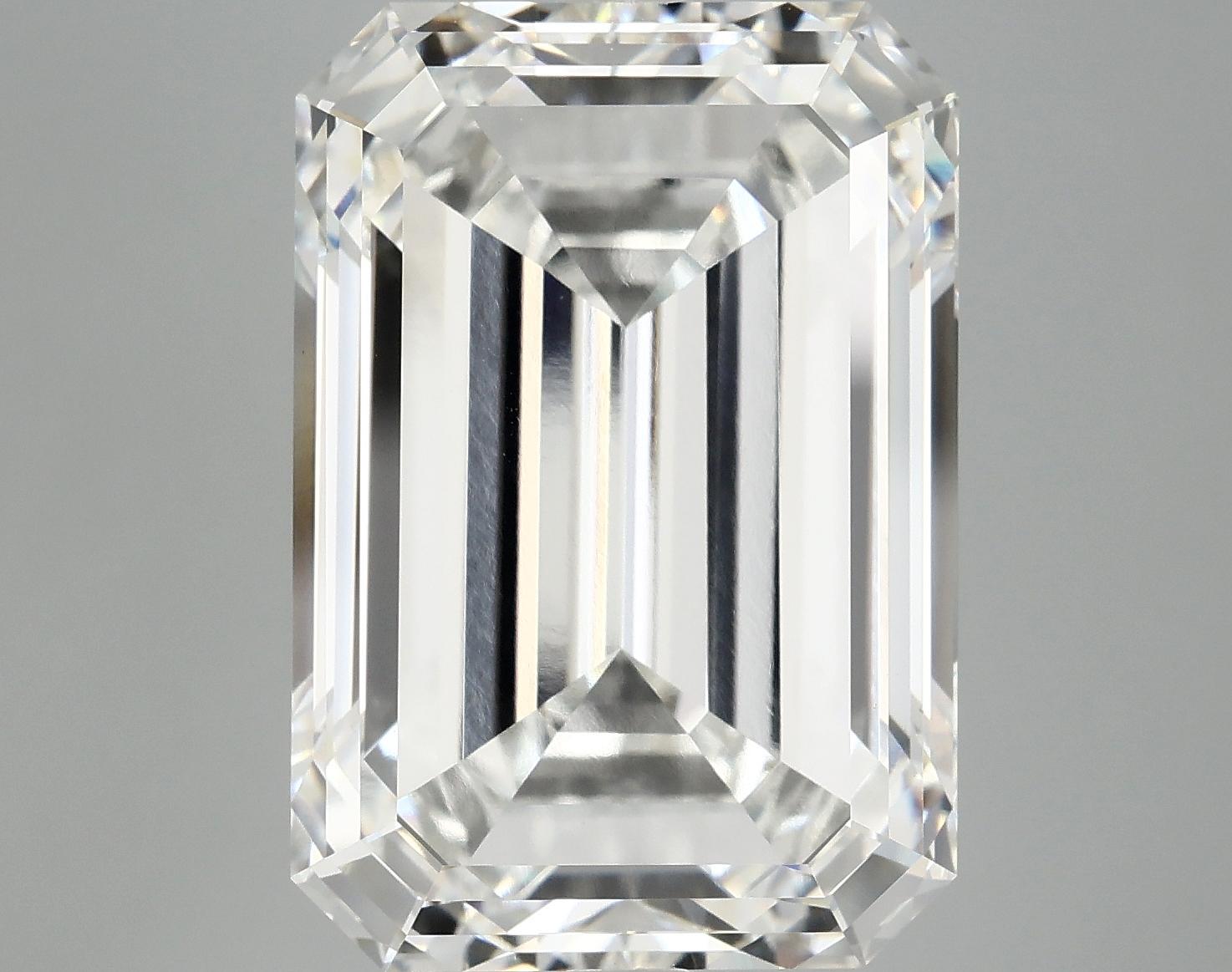 15.6 Carat Emerald Shaped Ideal Cut VVS2 IGI Certified Lab Grown Diamond
