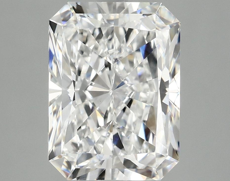 4.03 Carat Radiant Shaped Excellent Cut VVS2 IGI Certified Lab Grown Diamond