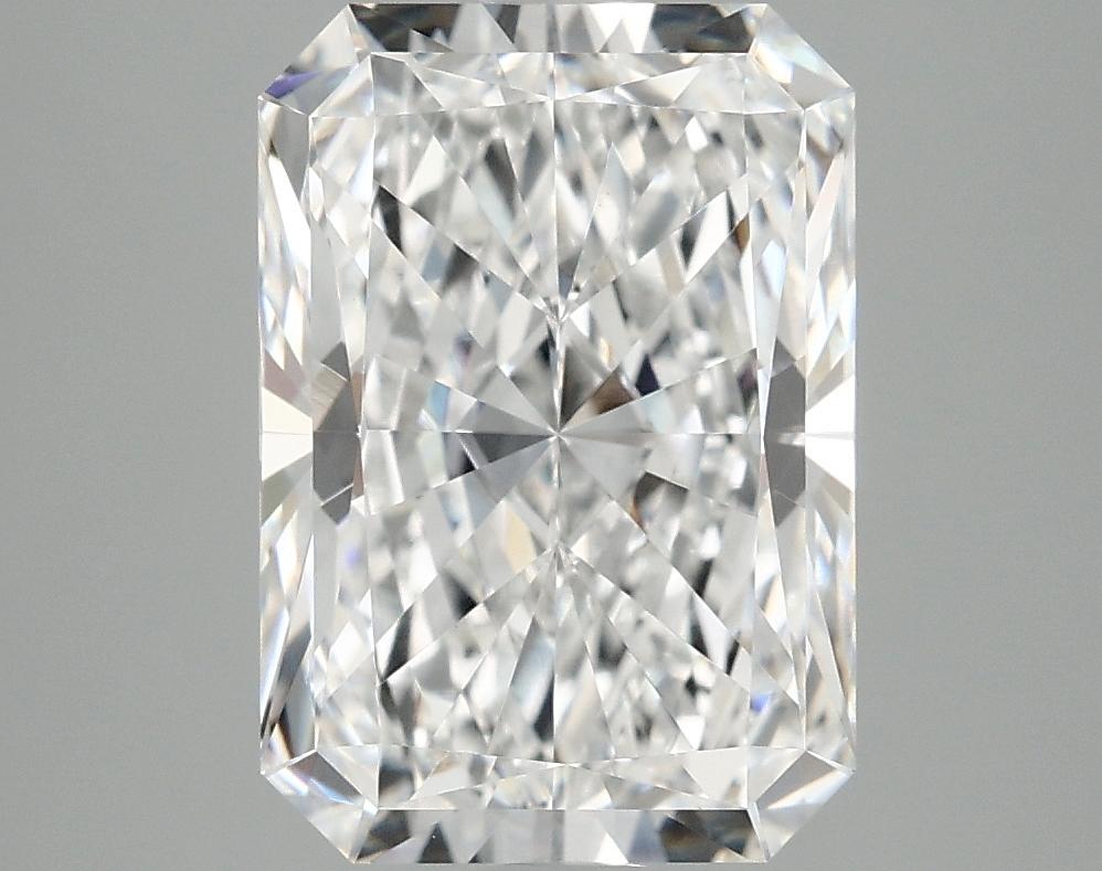 4.0 Carat Radiant Shaped Ideal Cut VVS2 IGI Certified Lab Grown Diamond