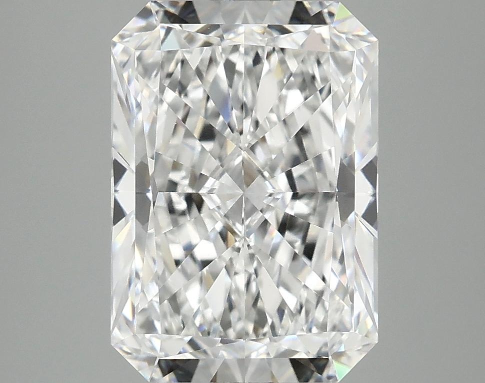 3.97 Carat Radiant Shaped Ideal Cut VVS2 IGI Certified Lab Grown Diamond