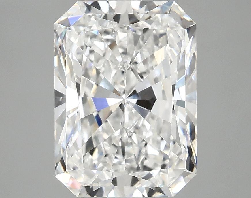 3.07 Carat Radiant Shaped Excellent Cut VVS2 IGI Certified Lab Grown Diamond