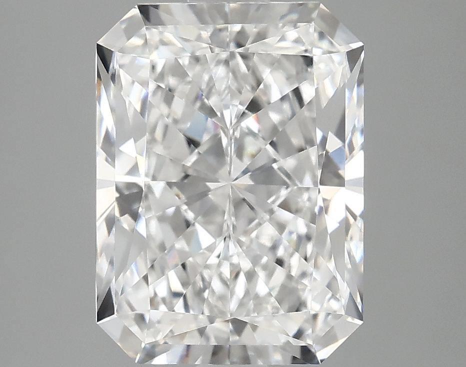 3.84 Carat Radiant Shaped Excellent Cut VVS2 IGI Certified Lab Grown Diamond
