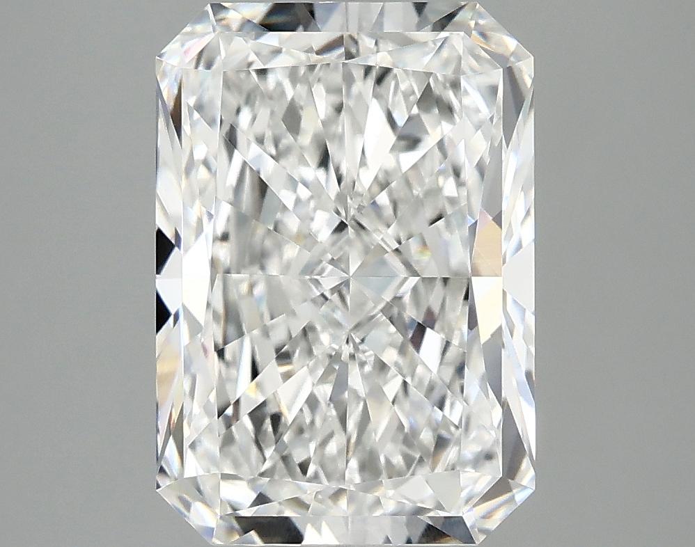 4.13 Carat Radiant Shaped Ideal Cut VVS2 IGI Certified Lab Grown Diamond