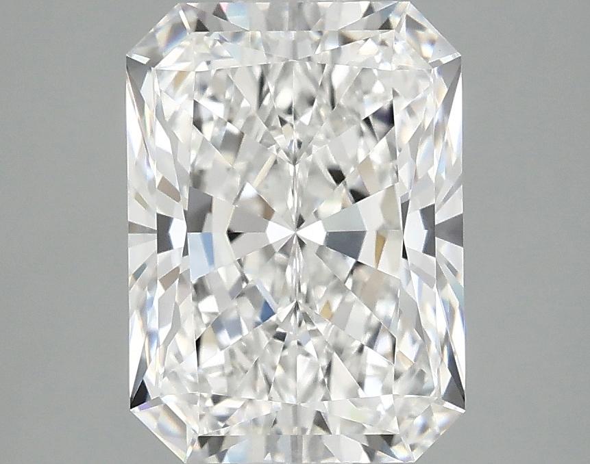 3.09 Carat Radiant Shaped Excellent Cut VVS2 IGI Certified Lab Grown Diamond