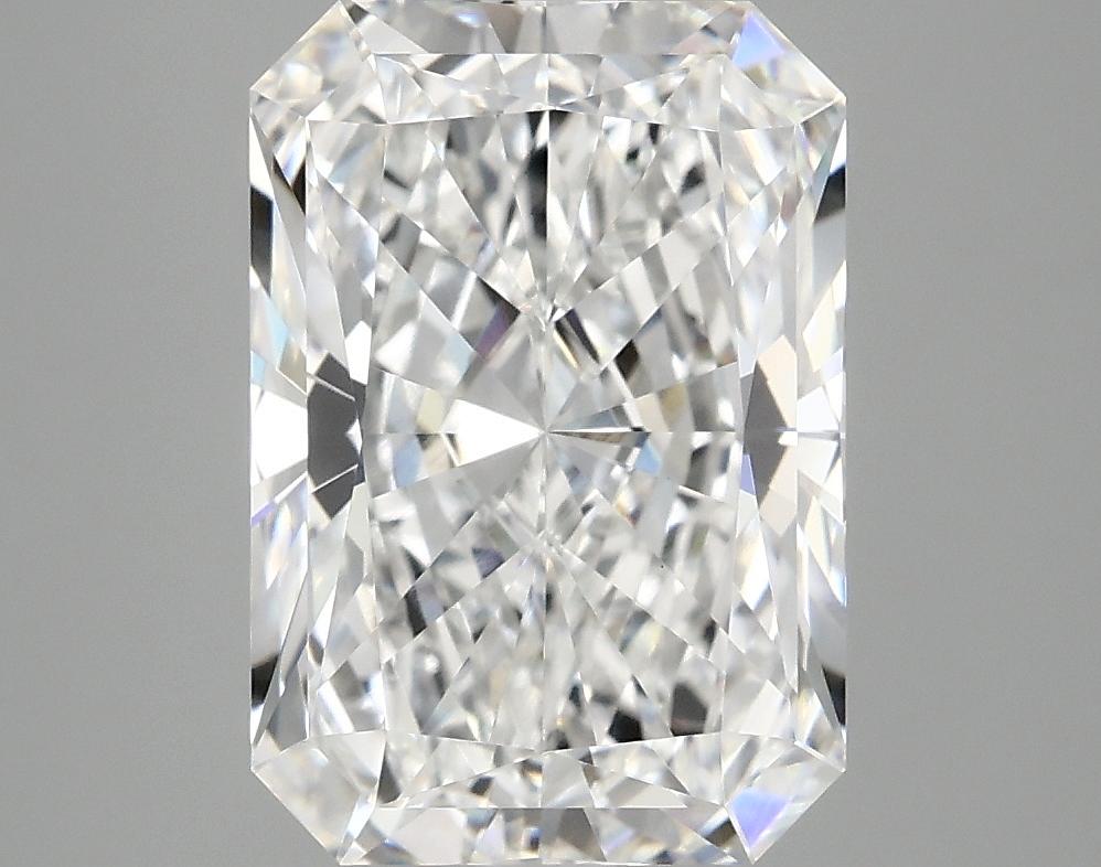 4.19 Carat Radiant Shaped Ideal Cut VVS2 IGI Certified Lab Grown Diamond