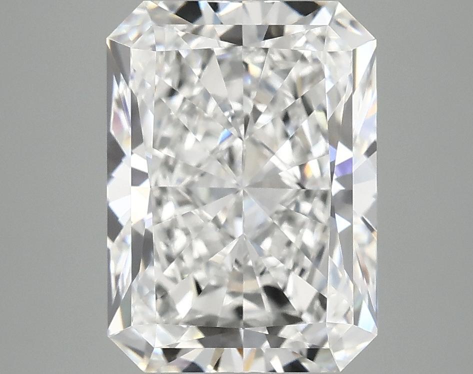 4.09 Carat Radiant Shaped Excellent Cut VVS2 IGI Certified Lab Grown Diamond