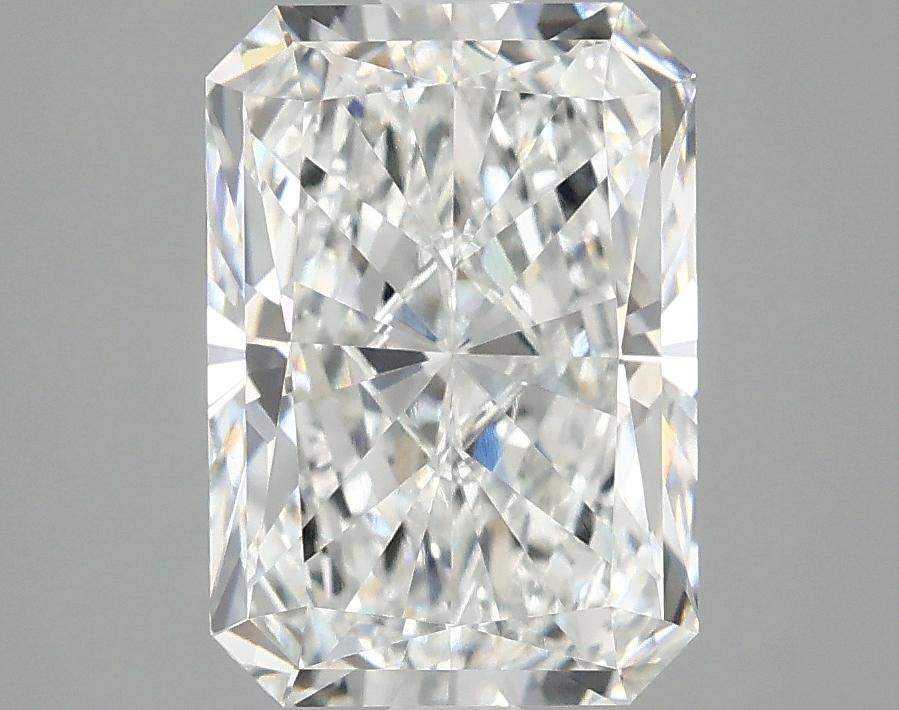 3.05 Carat Radiant Shaped Ideal Cut VVS2 IGI Certified Lab Grown Diamond