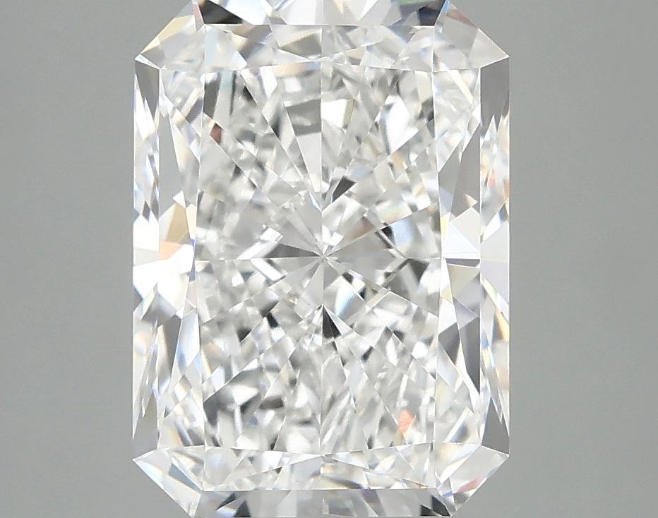 3.96 Carat Radiant Shaped Excellent Cut VVS2 IGI Certified Lab Grown Diamond