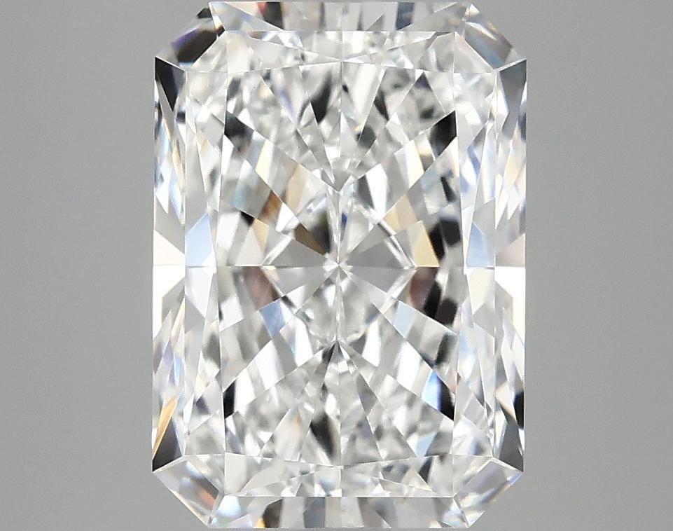 4.05 Carat Radiant Shaped Ideal Cut VVS2 IGI Certified Lab Grown Diamond