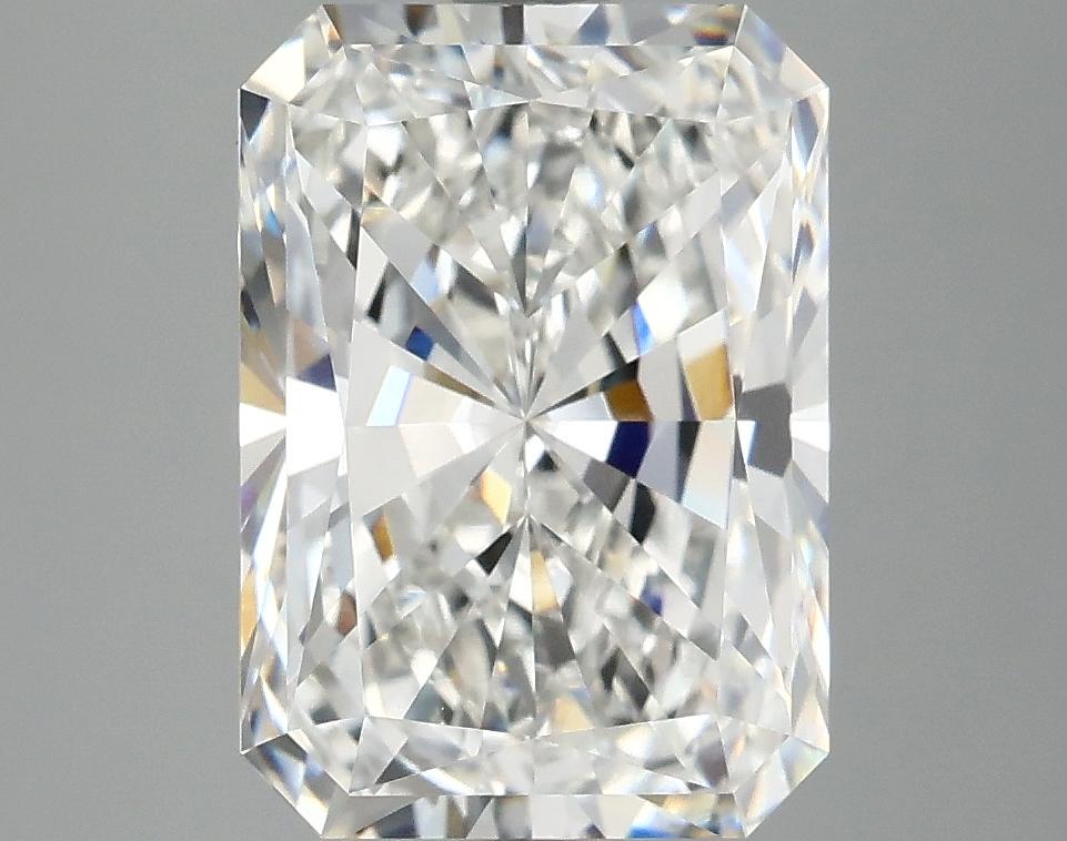 4.01 Carat Radiant Shaped Ideal Cut VVS2 IGI Certified Lab Grown Diamond