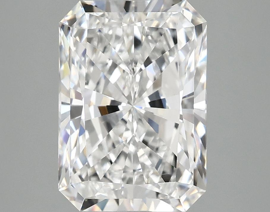 2.89 Carat Radiant Shaped Ideal Cut VVS2 IGI Certified Lab Grown Diamond