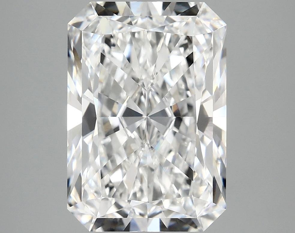 4.04 Carat Radiant Shaped Ideal Cut VVS2 IGI Certified Lab Grown Diamond
