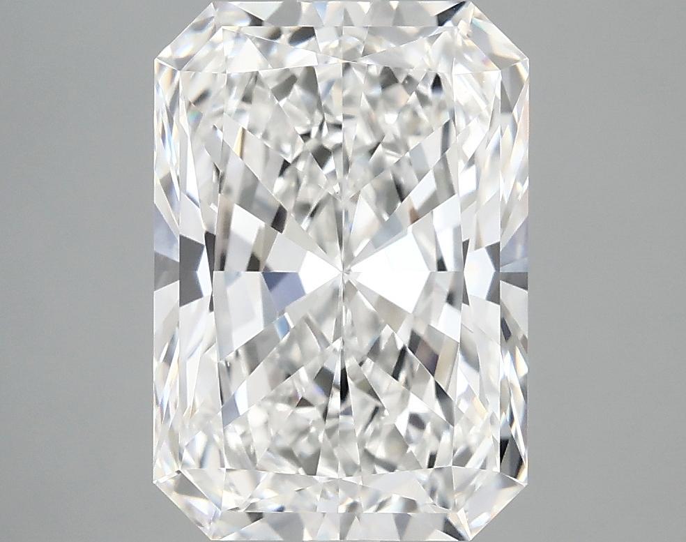 4.13 Carat Radiant Shaped Ideal Cut VVS2 IGI Certified Lab Grown Diamond