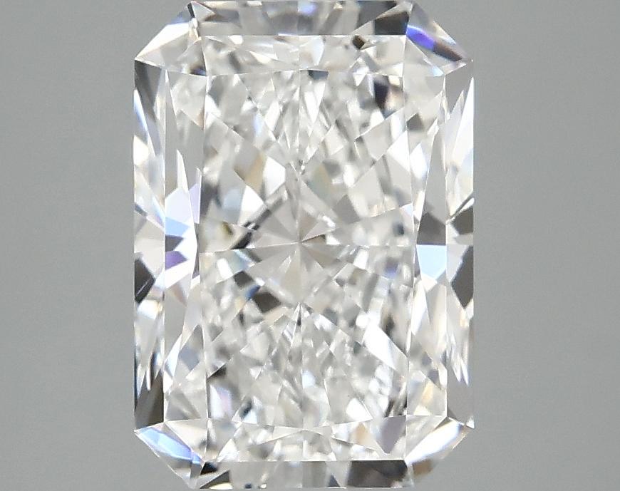 3.0 Carat Radiant Shaped Ideal Cut VVS2 IGI Certified Lab Grown Diamond