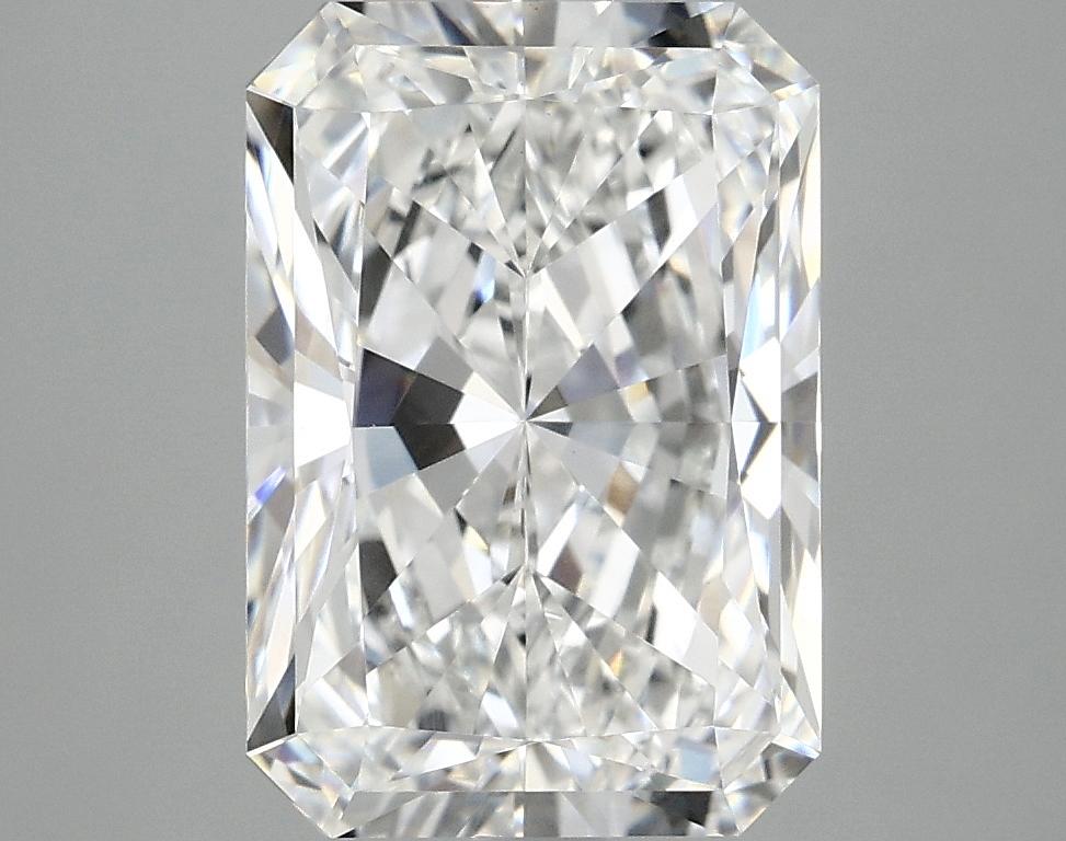 4.0 Carat Radiant Shaped Ideal Cut VVS2 IGI Certified Lab Grown Diamond