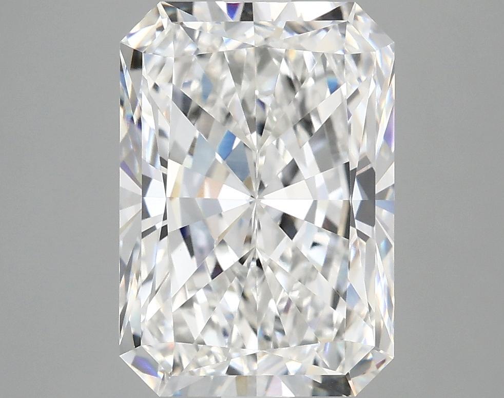 4.09 Carat Radiant Shaped Ideal Cut VVS2 IGI Certified Lab Grown Diamond