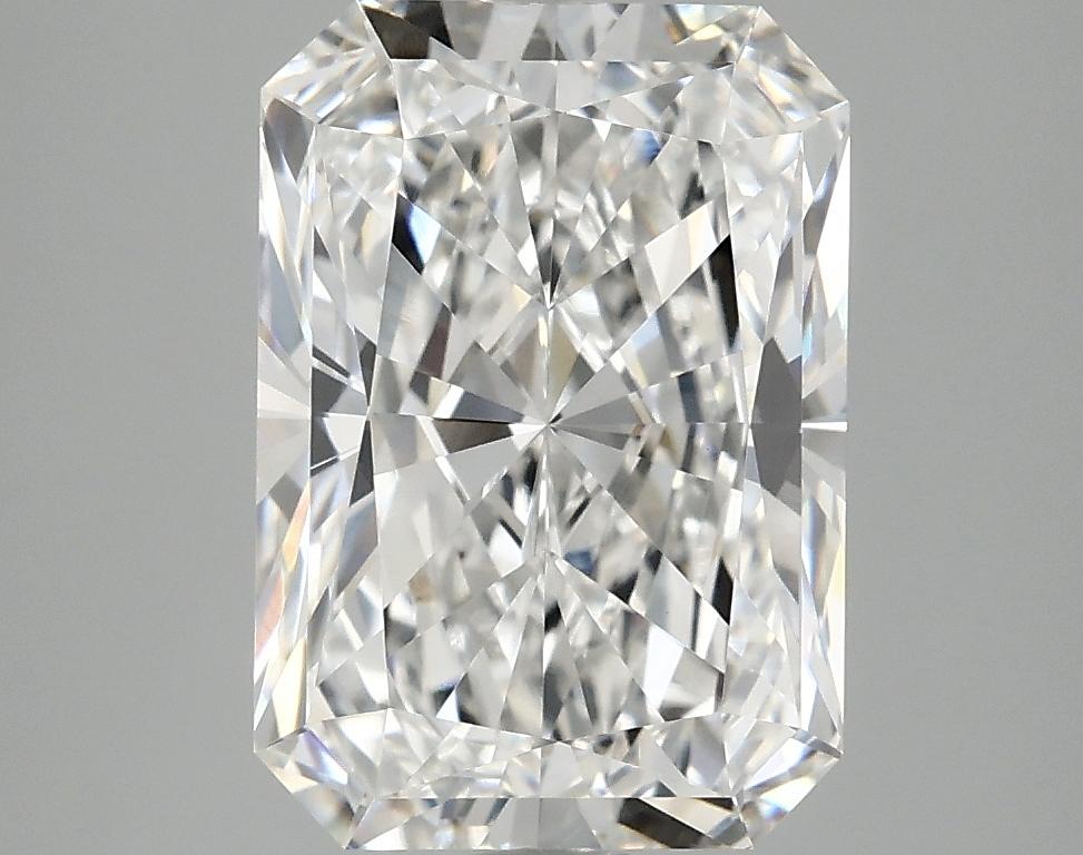 4.1 Carat Radiant Shaped Ideal Cut VVS2 IGI Certified Lab Grown Diamond