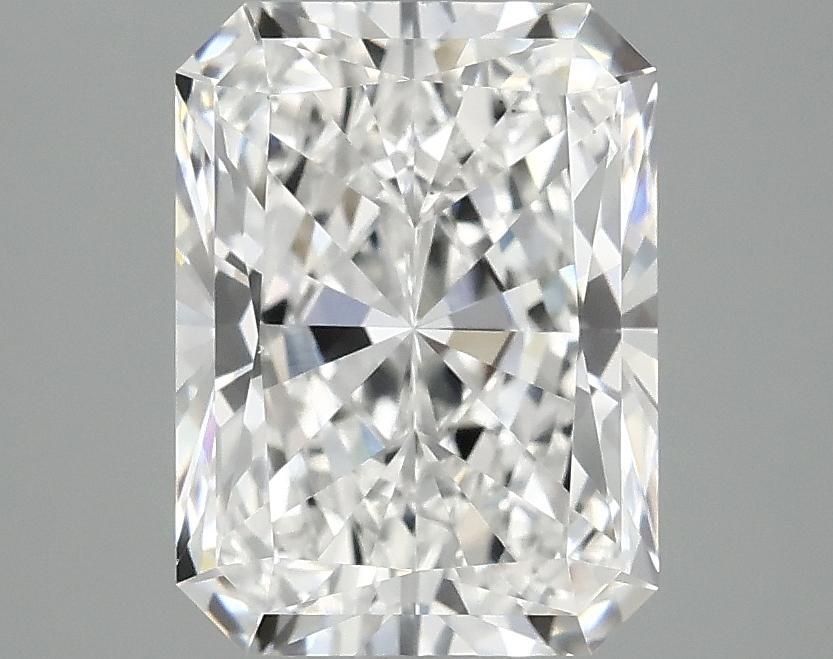 3.01 Carat Radiant Shaped Excellent Cut VS1 IGI Certified Lab Grown Diamond