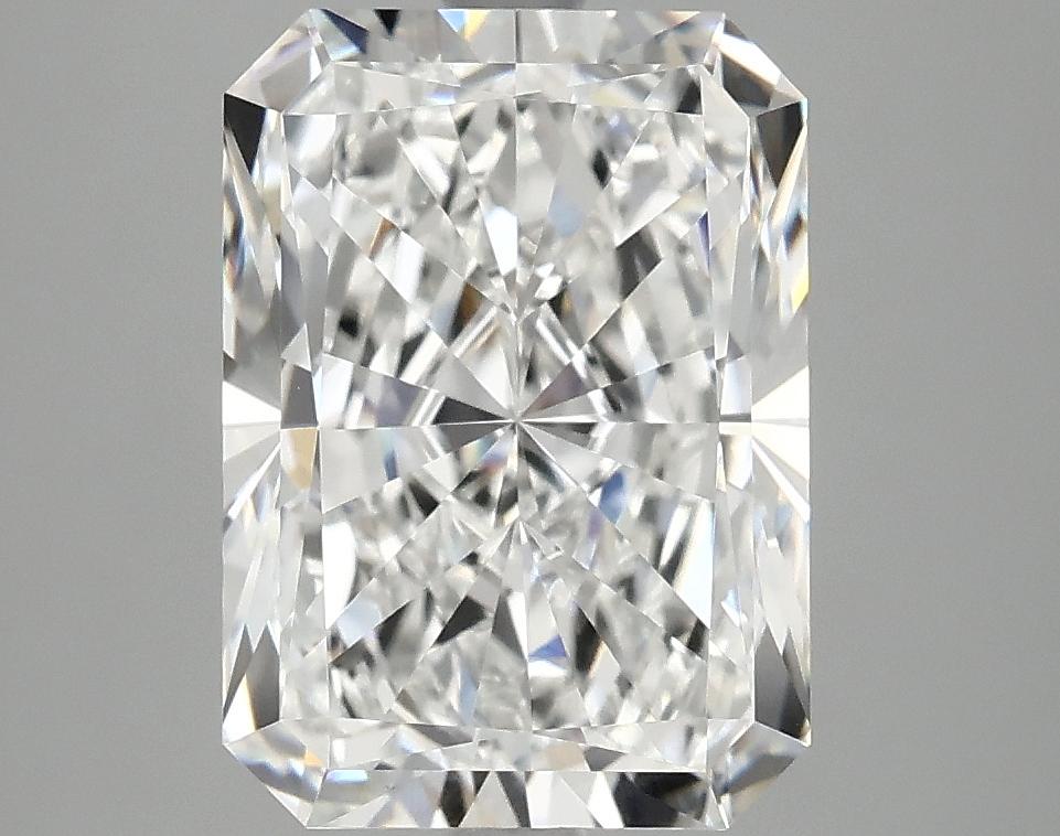 4.07 Carat Radiant Shaped Excellent Cut VVS2 IGI Certified Lab Grown Diamond