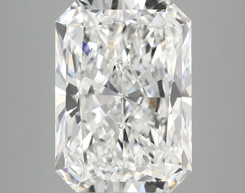 3.86 Carat Radiant Shaped Ideal Cut VVS2 IGI Certified Lab Grown Diamond
