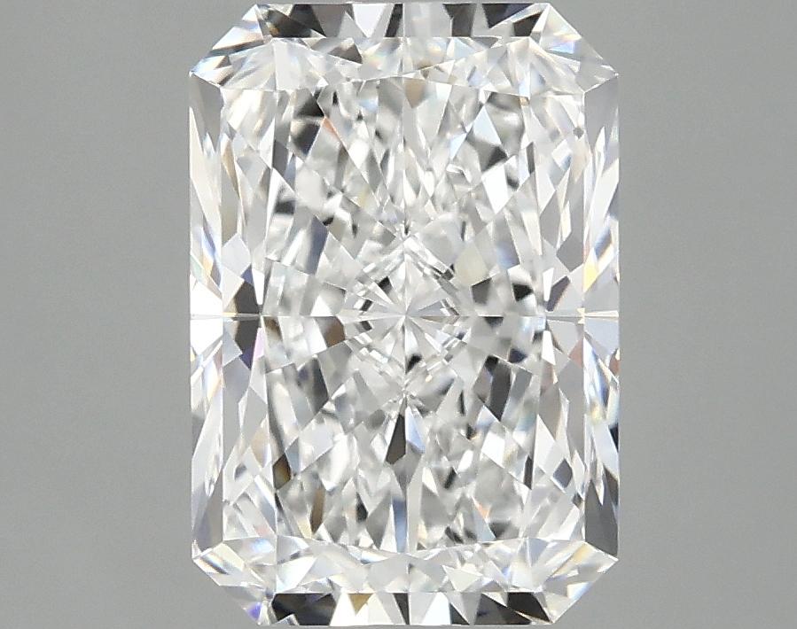 3.05 Carat Radiant Shaped Ideal Cut VVS2 IGI Certified Lab Grown Diamond