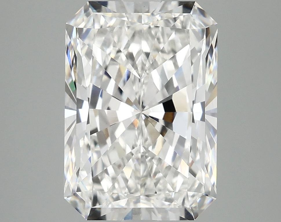 4.04 Carat Radiant Shaped Ideal Cut VVS2 IGI Certified Lab Grown Diamond