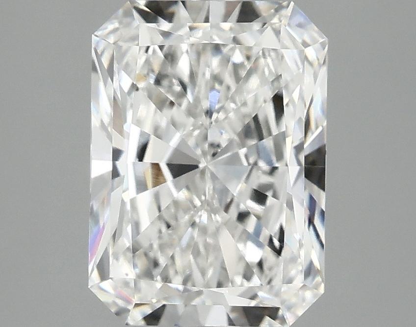 2.82 Carat Radiant Shaped Excellent Cut VVS2 IGI Certified Lab Grown Diamond