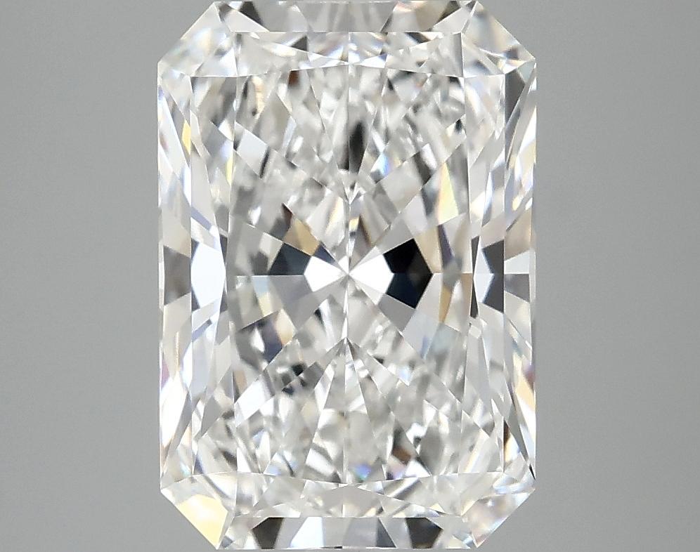 4.1 Carat Radiant Shaped Ideal Cut VVS2 IGI Certified Lab Grown Diamond