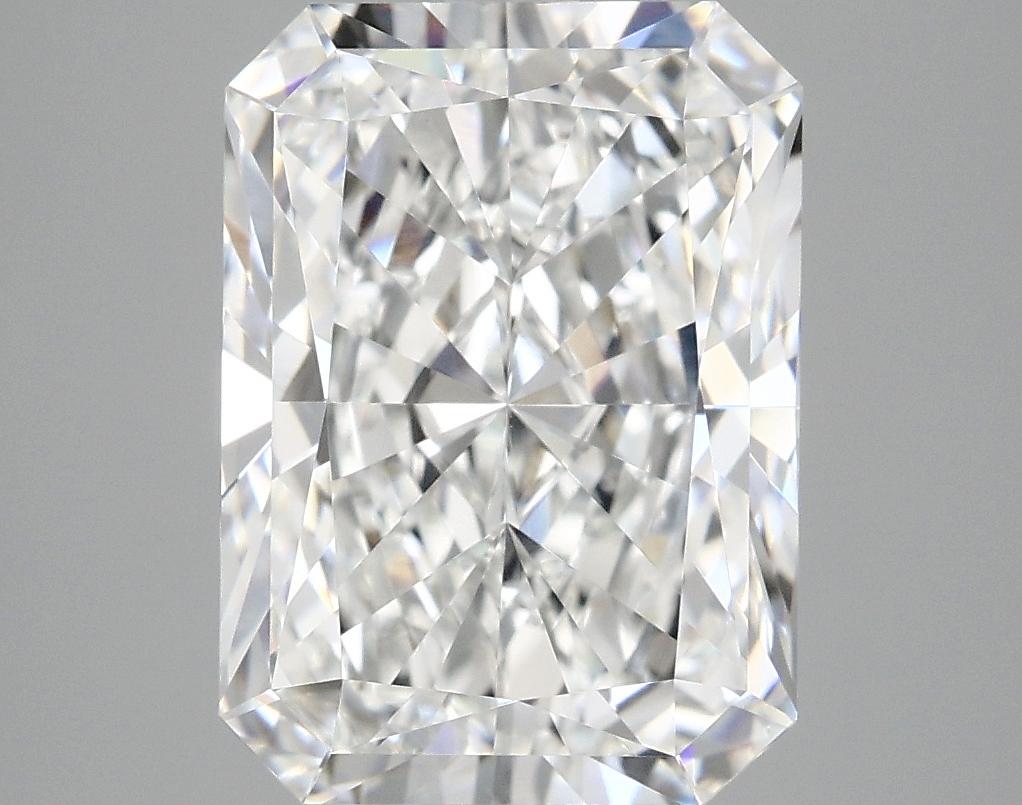 4.05 Carat Radiant Shaped Ideal Cut VVS2 IGI Certified Lab Grown Diamond