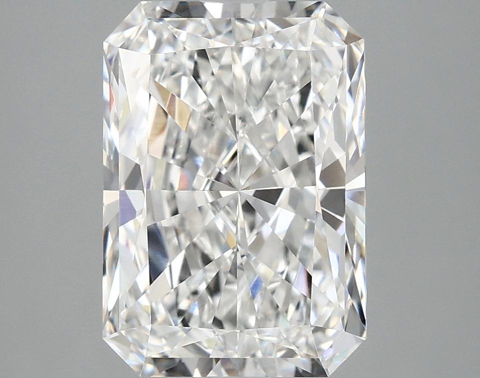 3.88 Carat Radiant Shaped Ideal Cut VVS2 IGI Certified Lab Grown Diamond