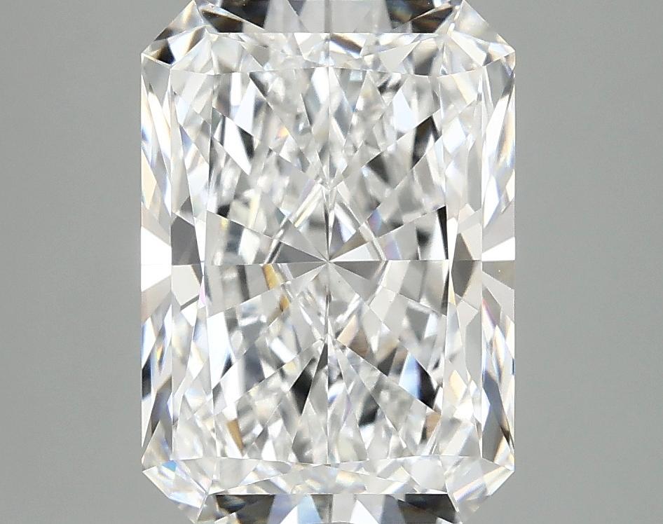 4.09 Carat Radiant Shaped Ideal Cut VVS2 IGI Certified Lab Grown Diamond