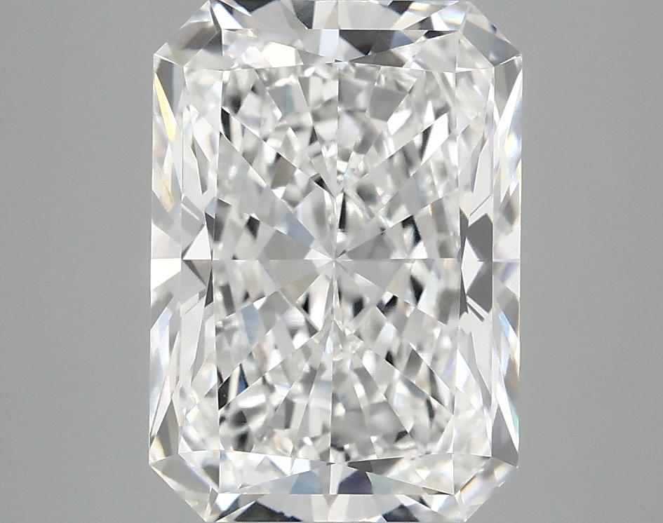 4.04 Carat Radiant Shaped Ideal Cut VVS2 IGI Certified Lab Grown Diamond