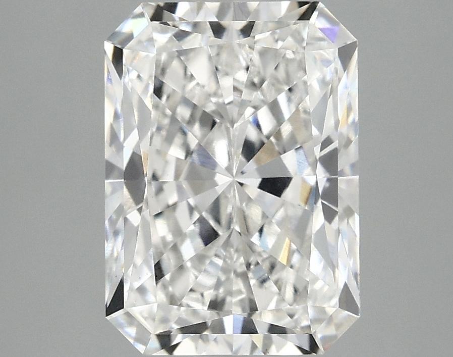3.04 Carat Radiant Shaped Excellent Cut VS1 IGI Certified Lab Grown Diamond