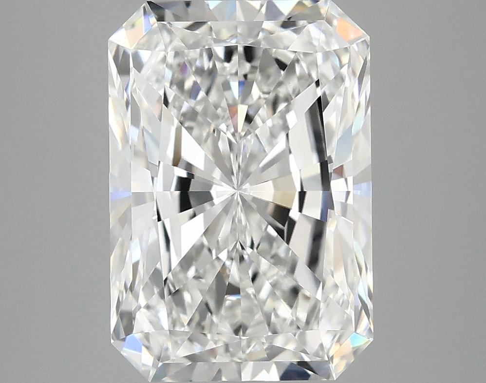 4.1 Carat Radiant Shaped Ideal Cut VVS2 IGI Certified Lab Grown Diamond