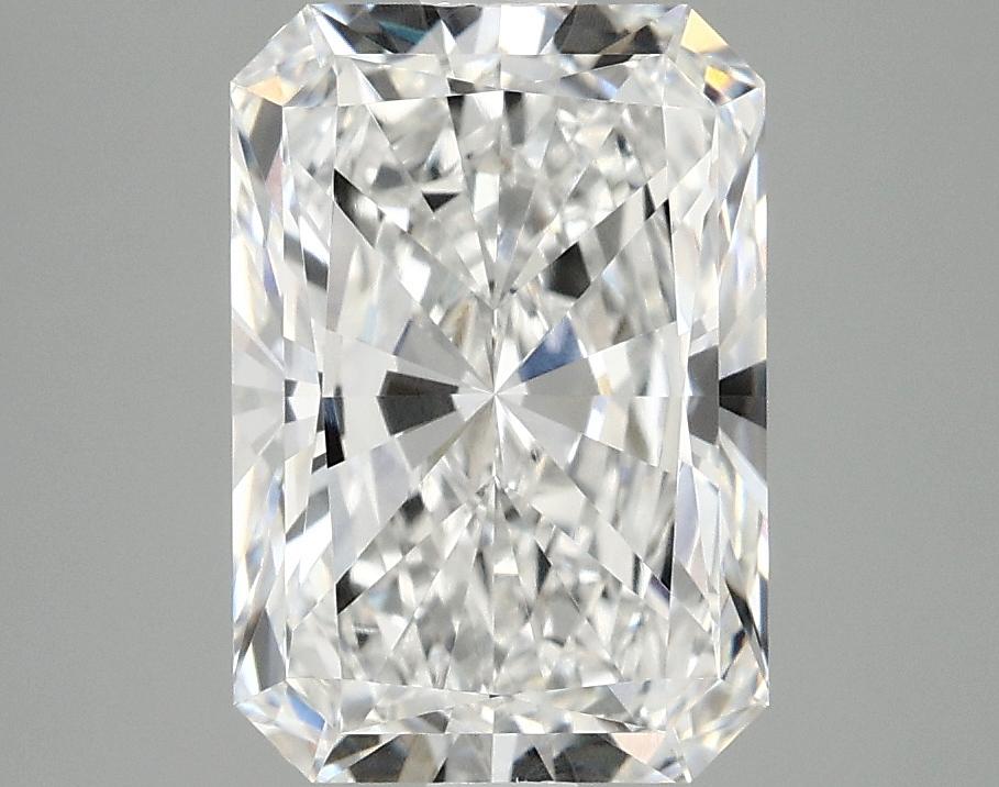 3.1 Carat Radiant Shaped Ideal Cut VVS2 IGI Certified Lab Grown Diamond