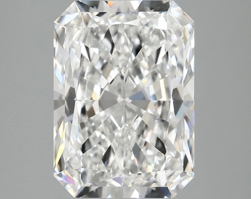 3.05 Carat Radiant Shaped Ideal Cut VVS2 IGI Certified Lab Grown Diamond