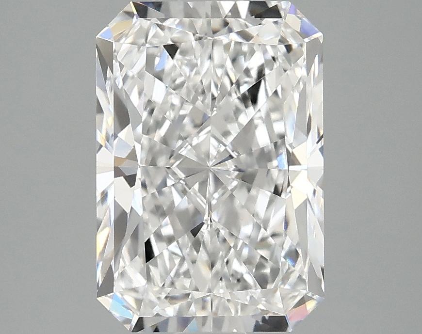 3.0 Carat Radiant Shaped Ideal Cut VVS2 IGI Certified Lab Grown Diamond