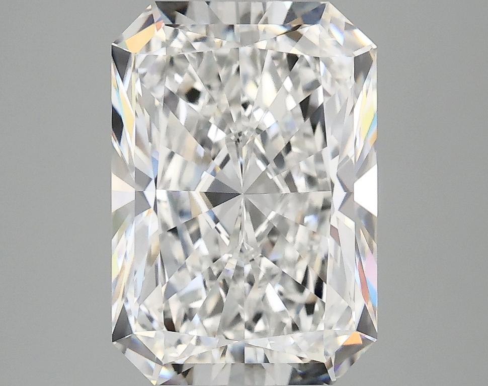 3.85 Carat Radiant Shaped Ideal Cut VVS2 IGI Certified Lab Grown Diamond