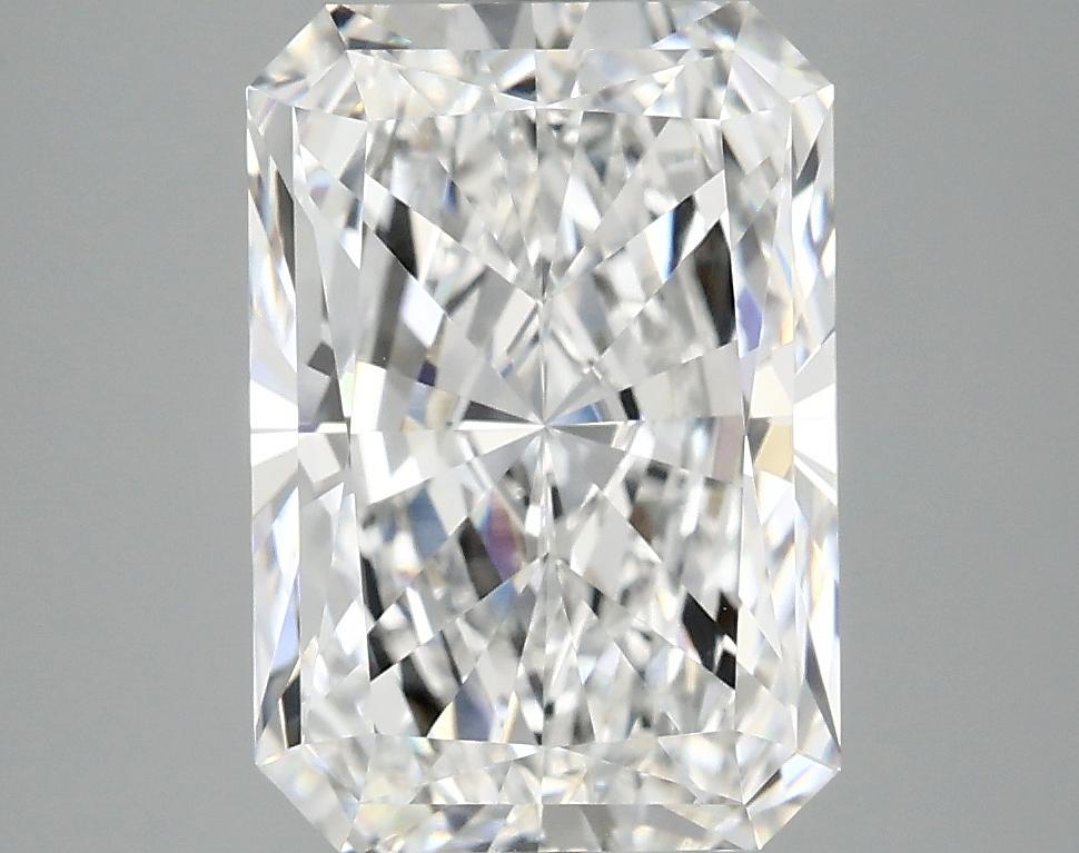 3.94 Carat Radiant Shaped Ideal Cut VVS2 IGI Certified Lab Grown Diamond