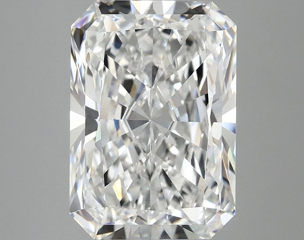 4.0 Carat Radiant Shaped Ideal Cut VVS2 IGI Certified Lab Grown Diamond