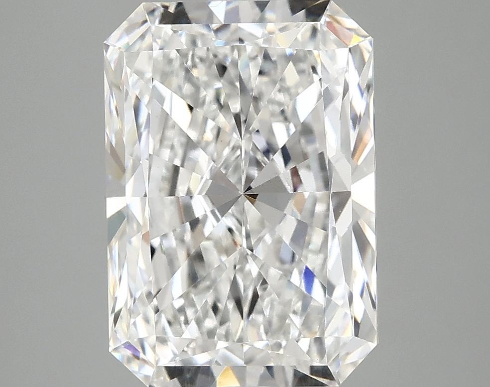 4.05 Carat Radiant Shaped Ideal Cut VS1 IGI Certified Lab Grown Diamond