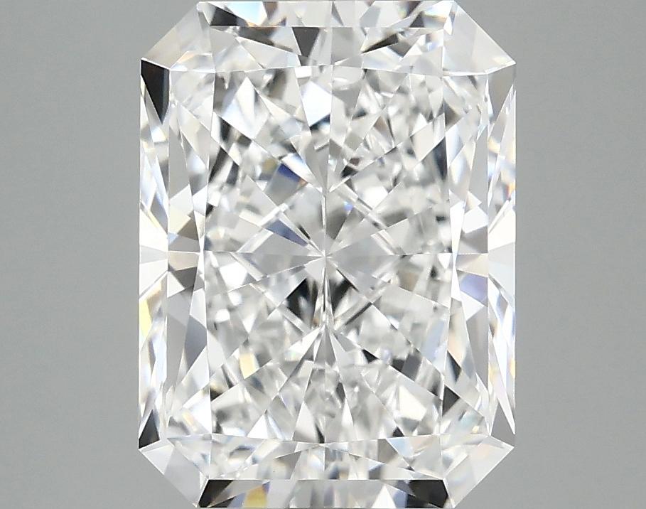 3.8 Carat Radiant Shaped Excellent Cut VVS2 IGI Certified Lab Grown Diamond