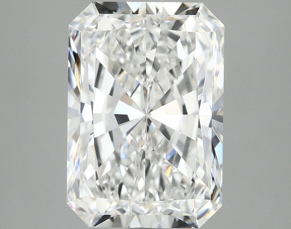 4.04 Carat Radiant Shaped Ideal Cut VVS2 IGI Certified Lab Grown Diamond