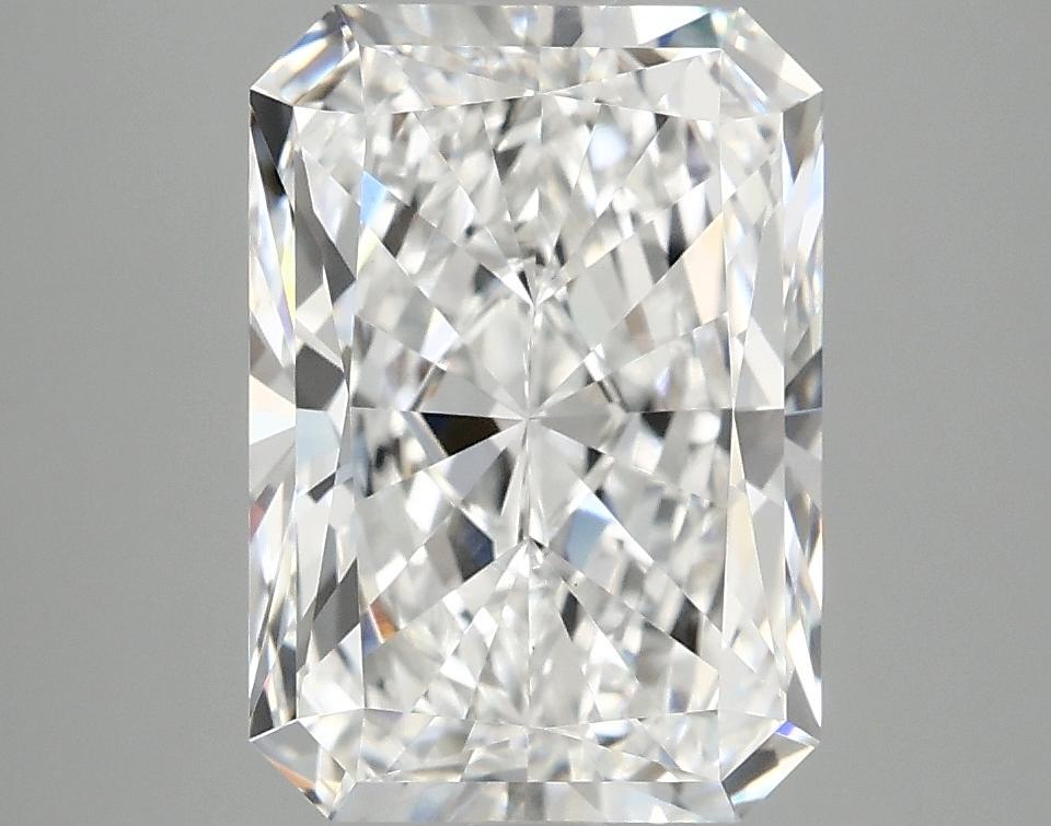 4.09 Carat Radiant Shaped Ideal Cut VVS2 IGI Certified Lab Grown Diamond