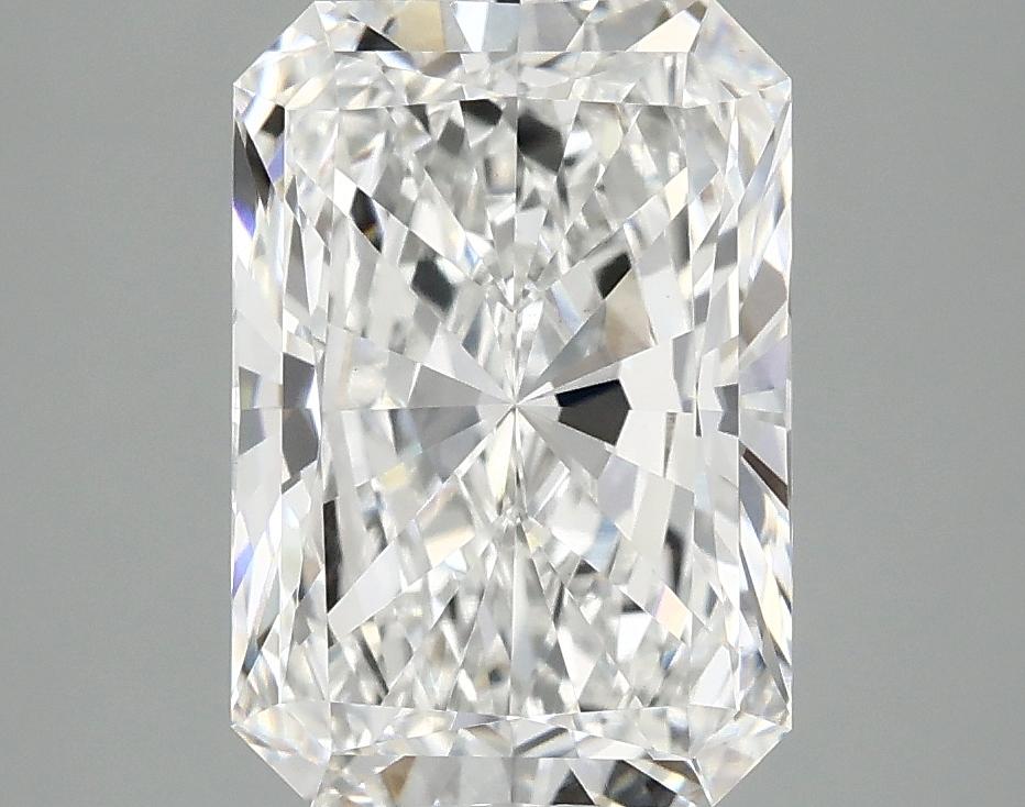 3.04 Carat Radiant Shaped Ideal Cut VVS2 IGI Certified Lab Grown Diamond