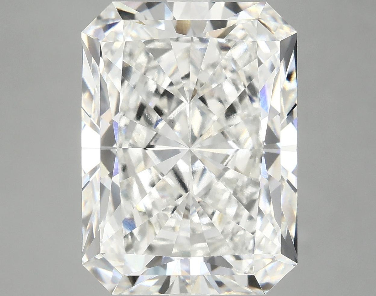9.25 Carat Radiant Shaped Excellent Cut VVS2 IGI Certified Lab Grown Diamond