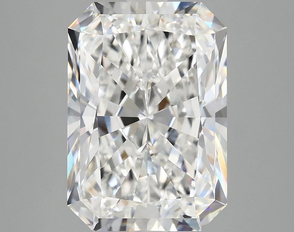 4.17 Carat Radiant Shaped Ideal Cut VVS2 IGI Certified Lab Grown Diamond