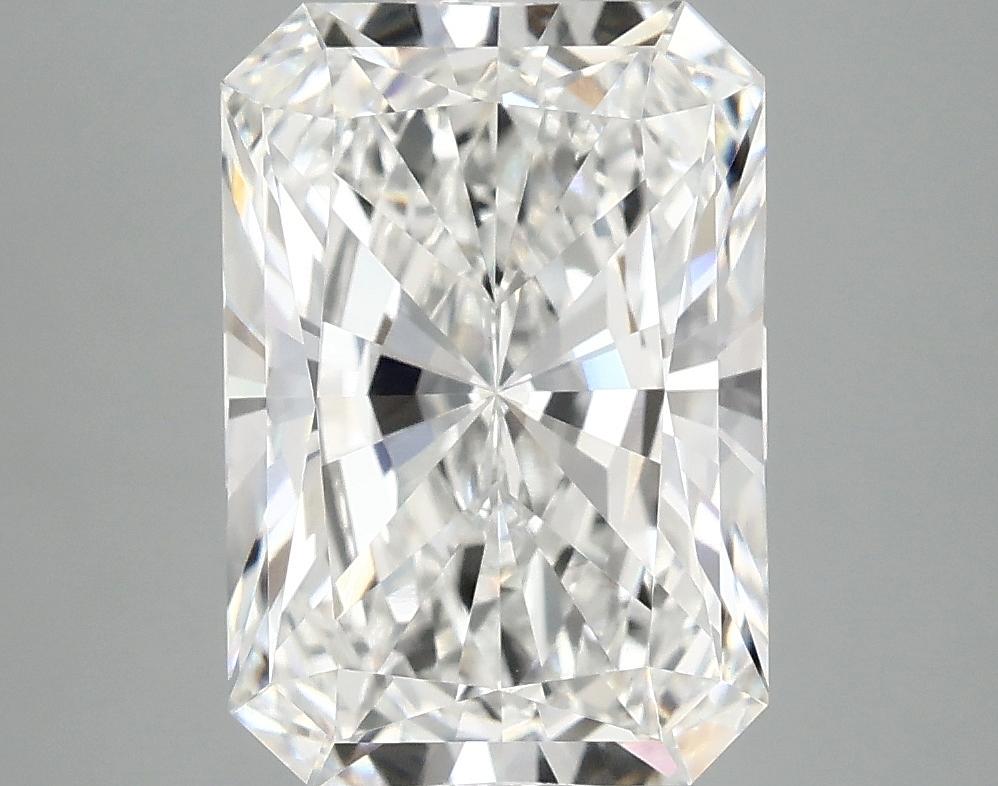 4.04 Carat Radiant Shaped Ideal Cut VVS2 IGI Certified Lab Grown Diamond