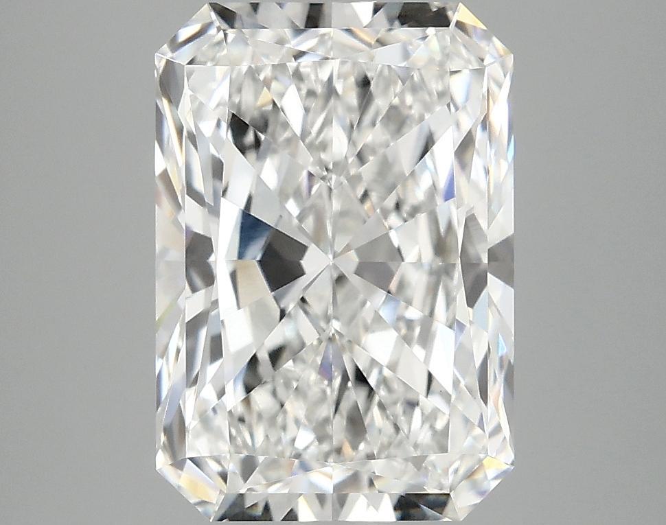 3.82 Carat Radiant Shaped Ideal Cut VVS2 IGI Certified Lab Grown Diamond