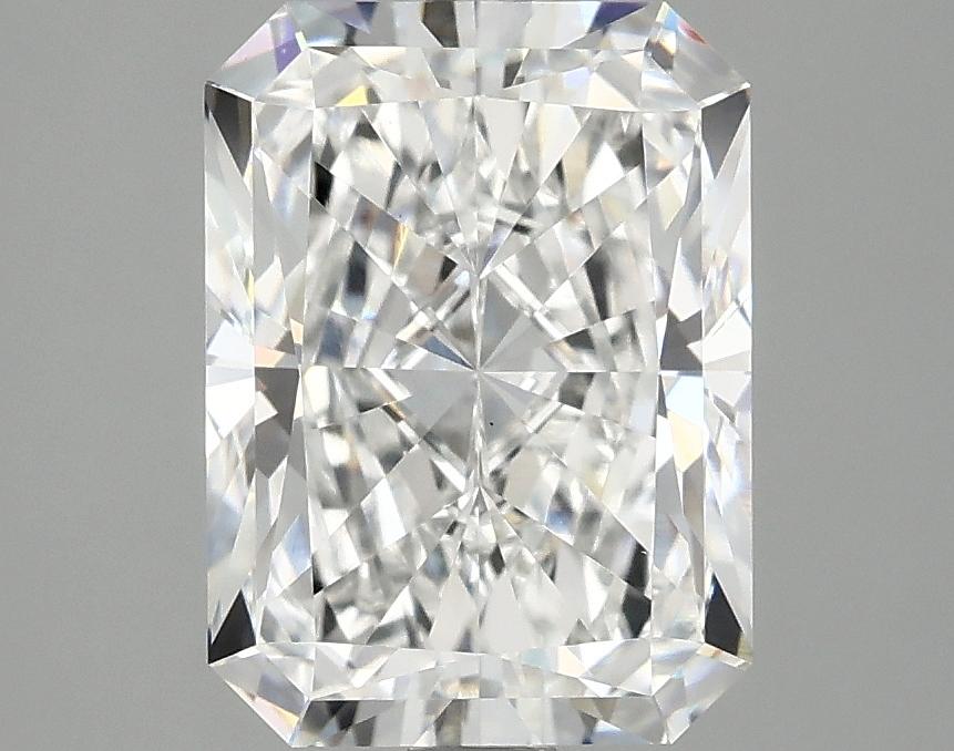 3.1 Carat Radiant Shaped Excellent Cut VS1 IGI Certified Lab Grown Diamond